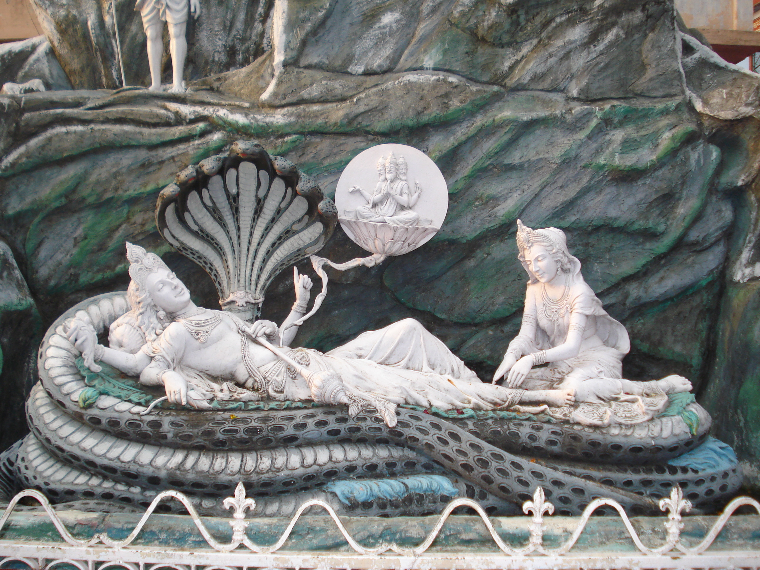 Vishnu deitado sobre a serpente no mar de leite